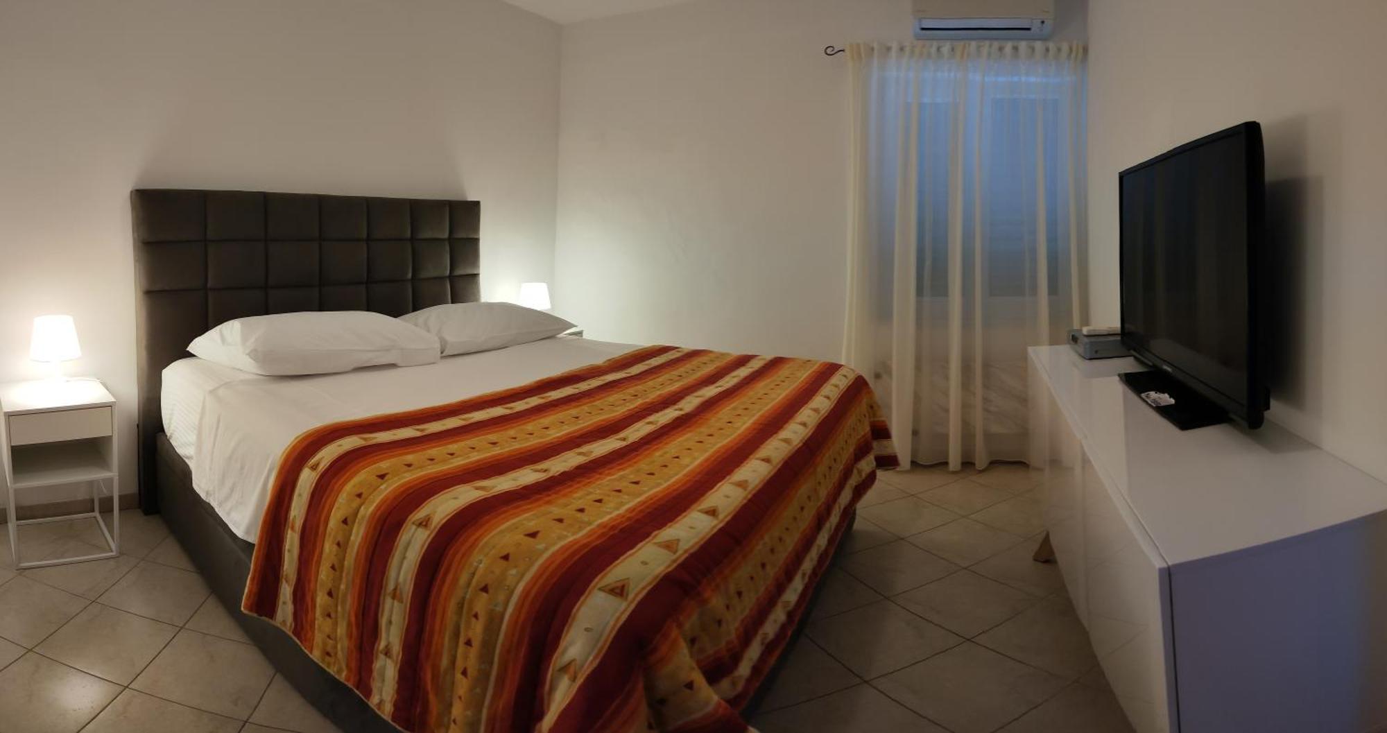 רוגוזניצה Beach Apartments Rogoznica מראה חיצוני תמונה