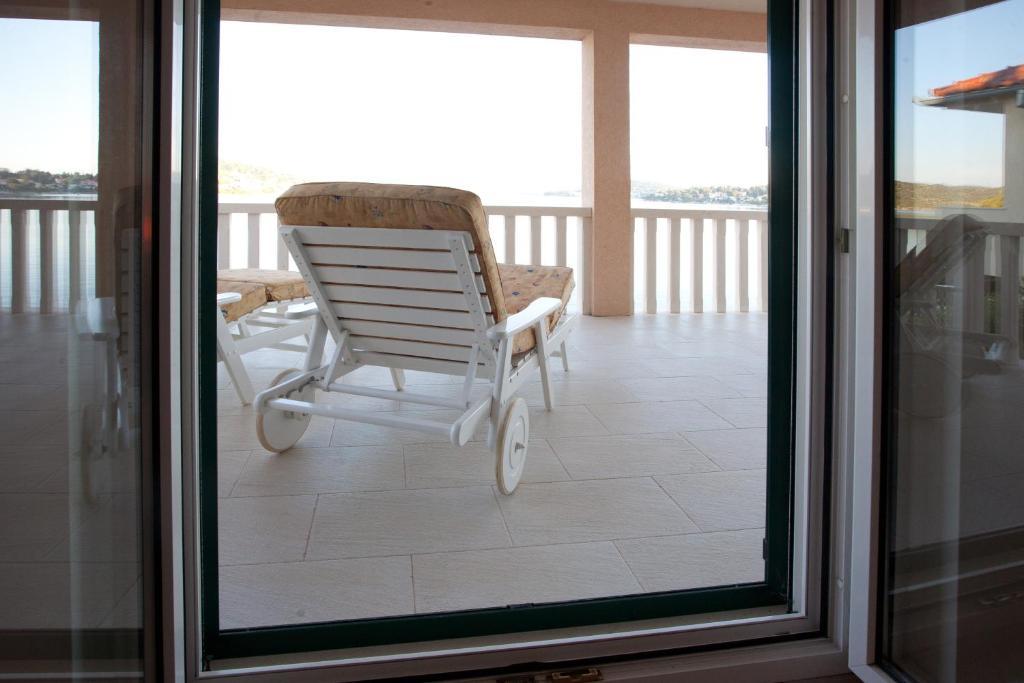 רוגוזניצה Beach Apartments Rogoznica חדר תמונה